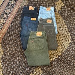 Levis Jeans