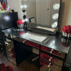 Glam Mirrored Vanity Desk With Lighted LED Mirror