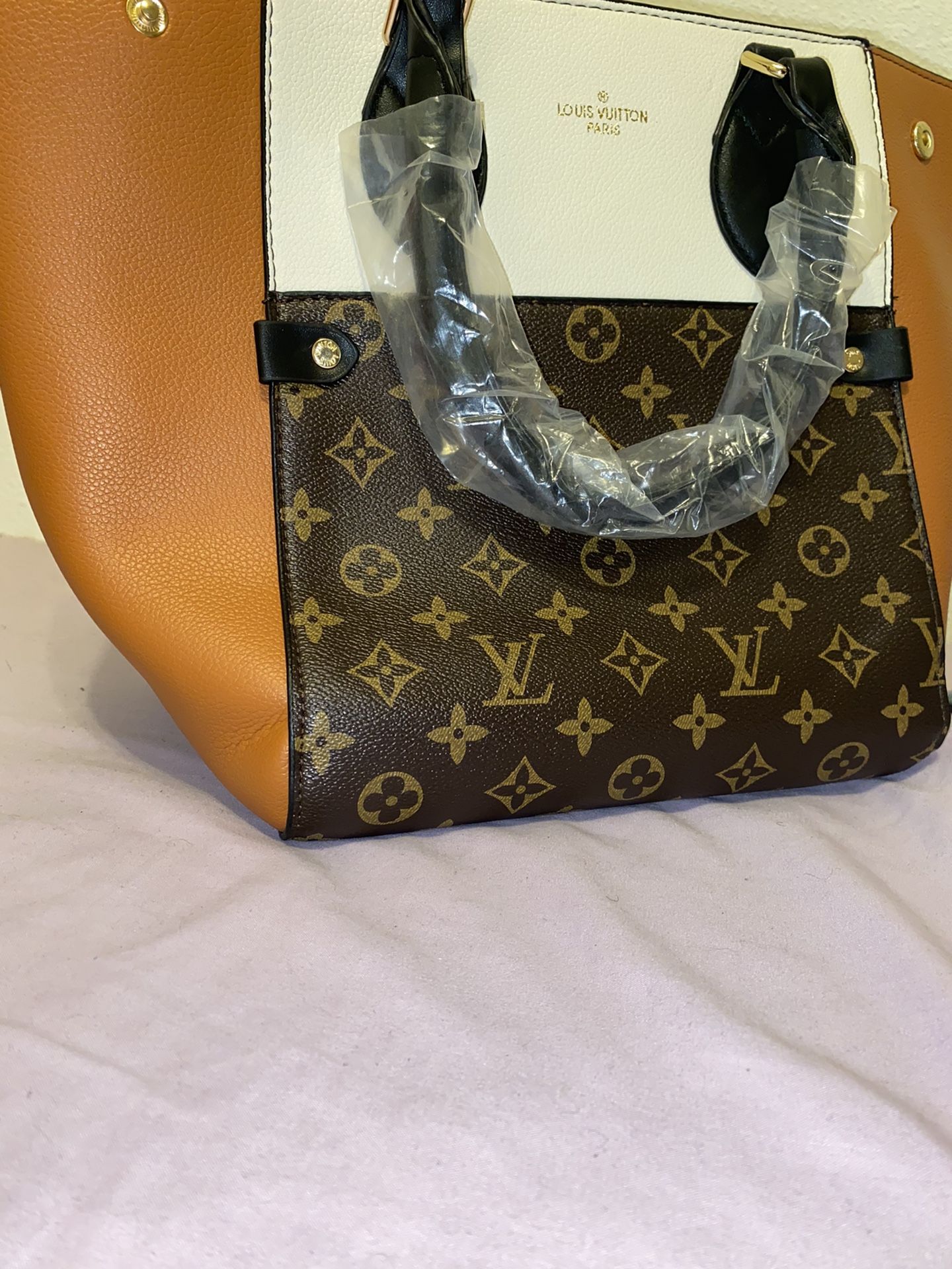 Handbag