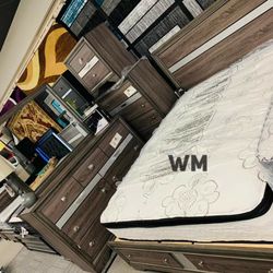 Regata Gray Storage Platform Bedroom Set (Queen and King Bed Frame