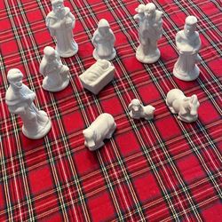 10 pc ceramic Nativity Set.