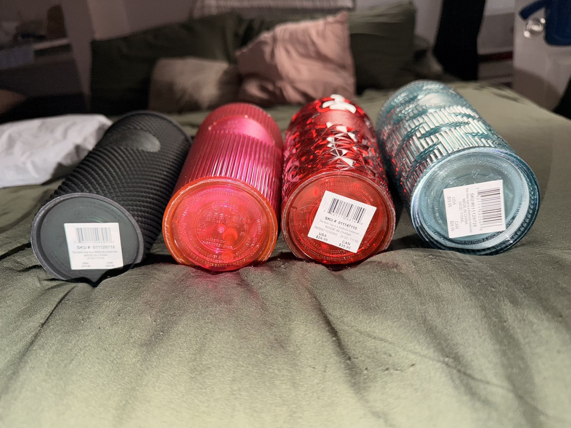 Set of 4 Starbucks cups
