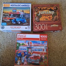 Puzzles Lot(2 Photos)