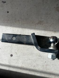 Trailer Hitch Ball Mount