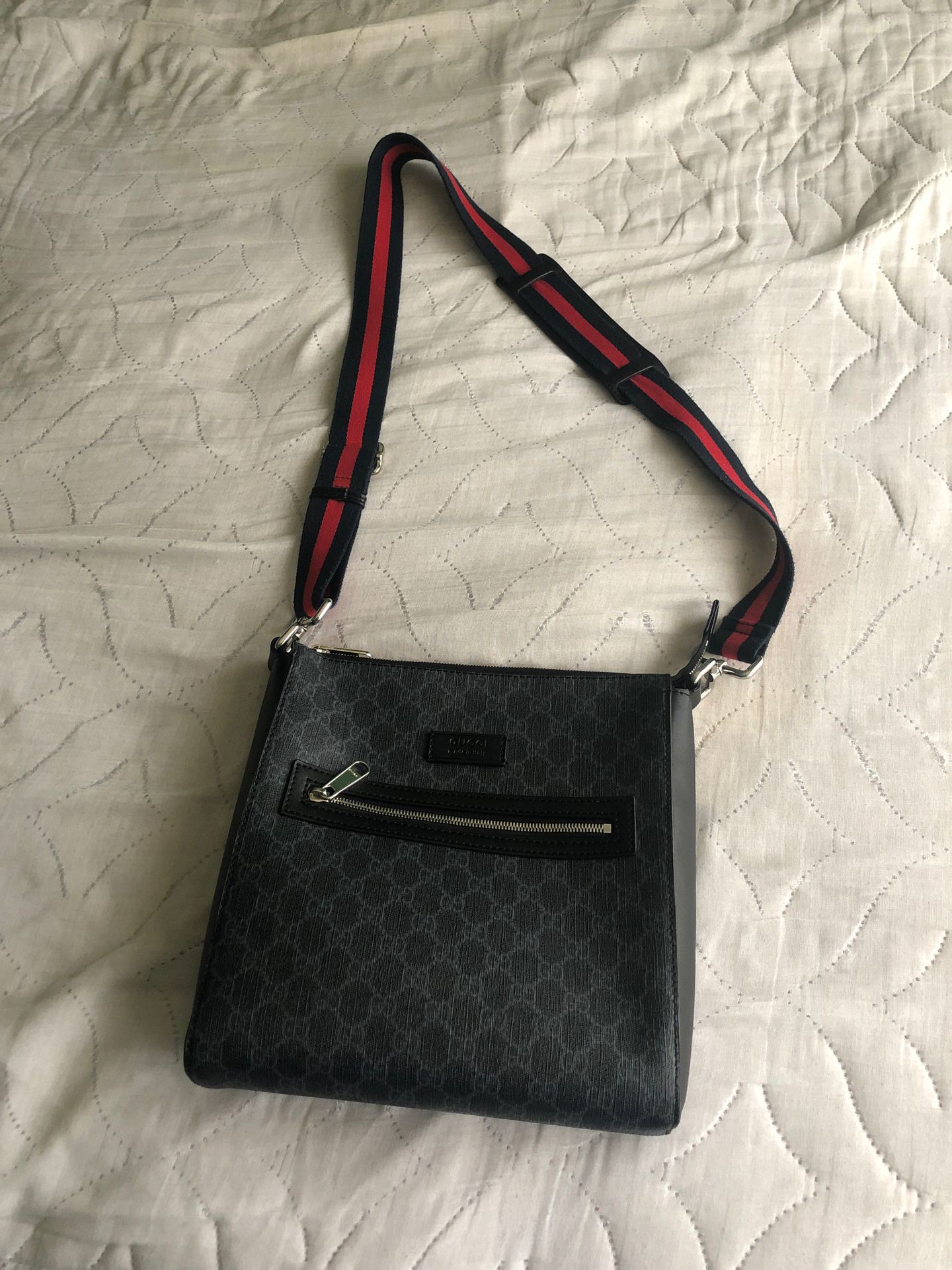 Brand new Gucci messenger bag