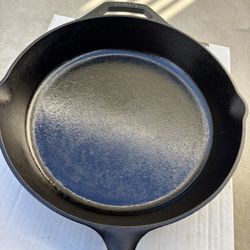 Lodge 12” Cast Iron Skillet