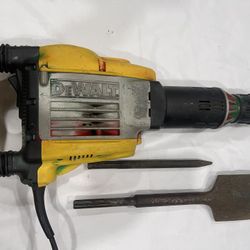 Dewalt D25901 Demolition Hammer 23LBS 120 Volt