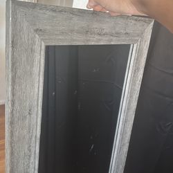 Grey mirror
