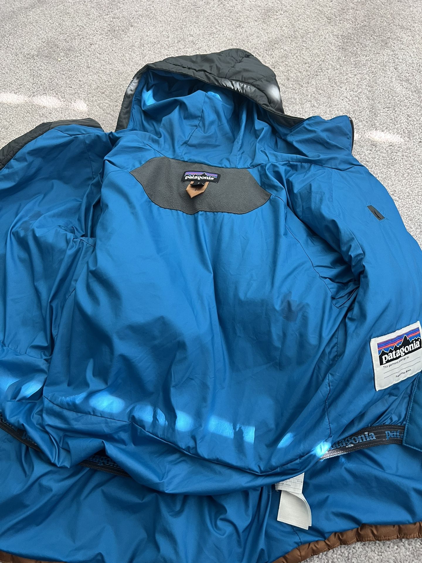 Patagonia Kids Puffer Jacket Size Large 