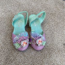 Girl Shoes Princess  Ariel. Sz. 7/8. 2. Years 
