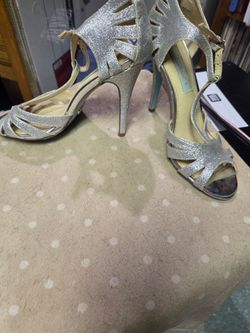 Ladies Dress shoe