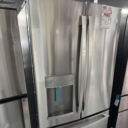 GE Refrigerator. 🚚WE DELIVER🚚