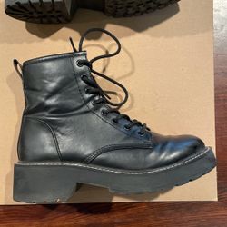 Shoe Black Women Size 7