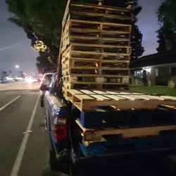 I pick up free pallets that you no longer use in your area, just send me a message