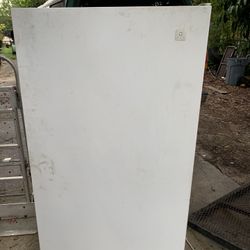 Maytag  Works Very Good 