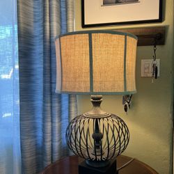 LIPIONI RUSTIC BLACK LAMP   Rustic Black Metal Matte (D16x16”H28.5”)