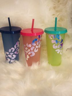 Color Changing Cups