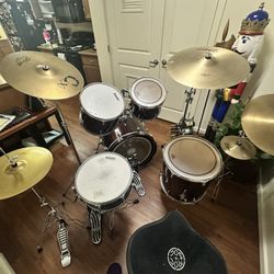 Silverstone Pro Drum Set With  Additional Pieces