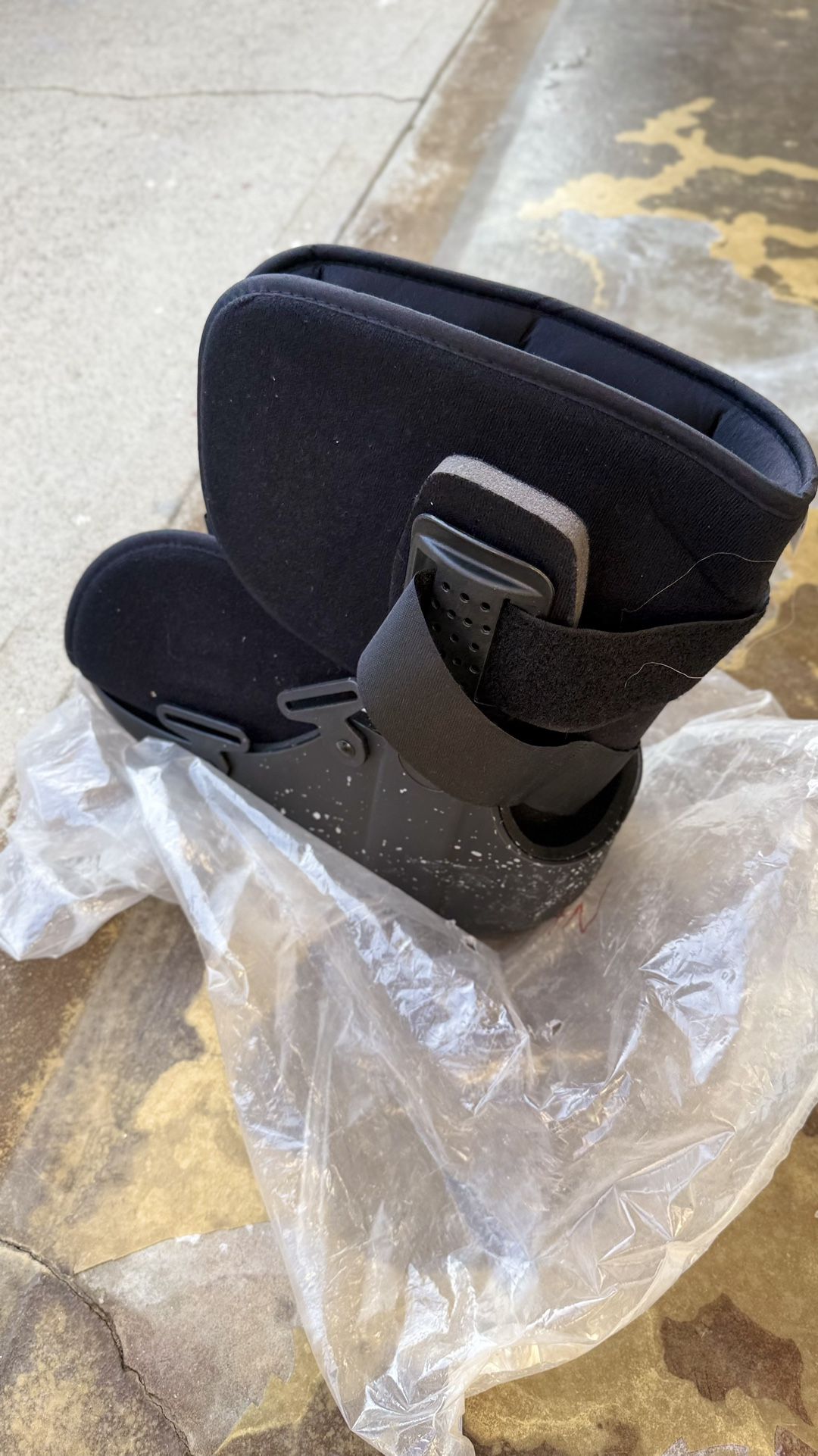 Boot For injured foot