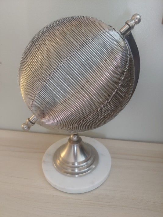 Luxe wire globe with marble base