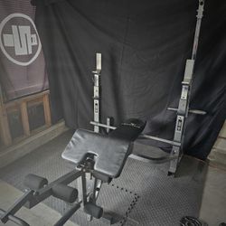 Weight Bench 