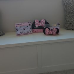 The Creme Shop Minne Mouse Spa Kit NWT