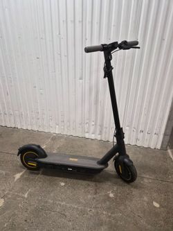 Segway Ninebot Electric Kick Scooter max