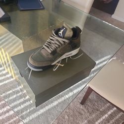 Jordan Retro 4's Size 8.5 Men's 