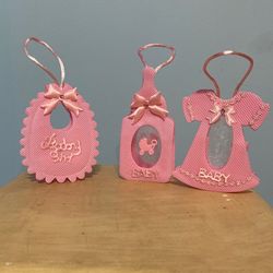 Girl party favors