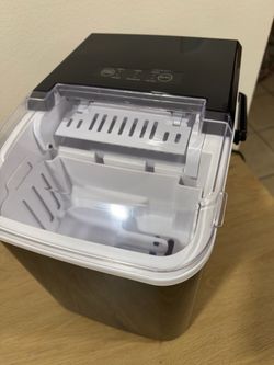 Ice maker