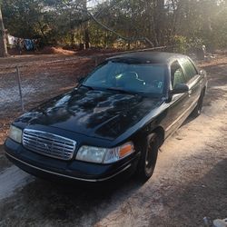 1999 crown victorian police Interceptor 