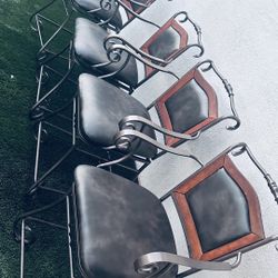 Swivel bar stools with metal legs  dark Brown 