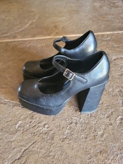 Women's Black High Heel Shoes