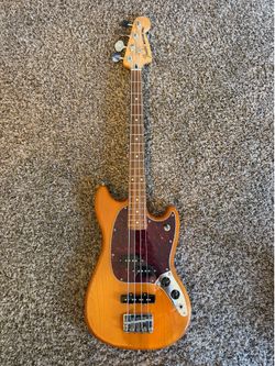 Fender Player Mustang PJ Bass