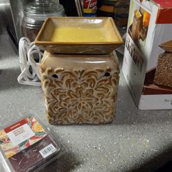 Scented Wax Warmer With Cubes