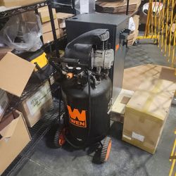20 Gallon WEN 135 PSI Air Compressor 