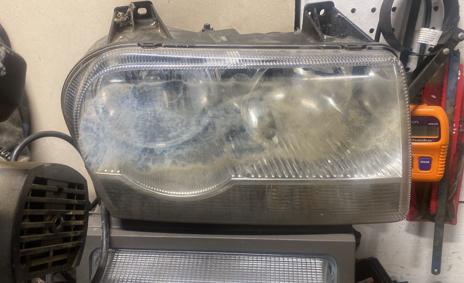 2005 -2010 Passenger headlight