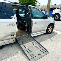 2005 Dodge Grand Caravan