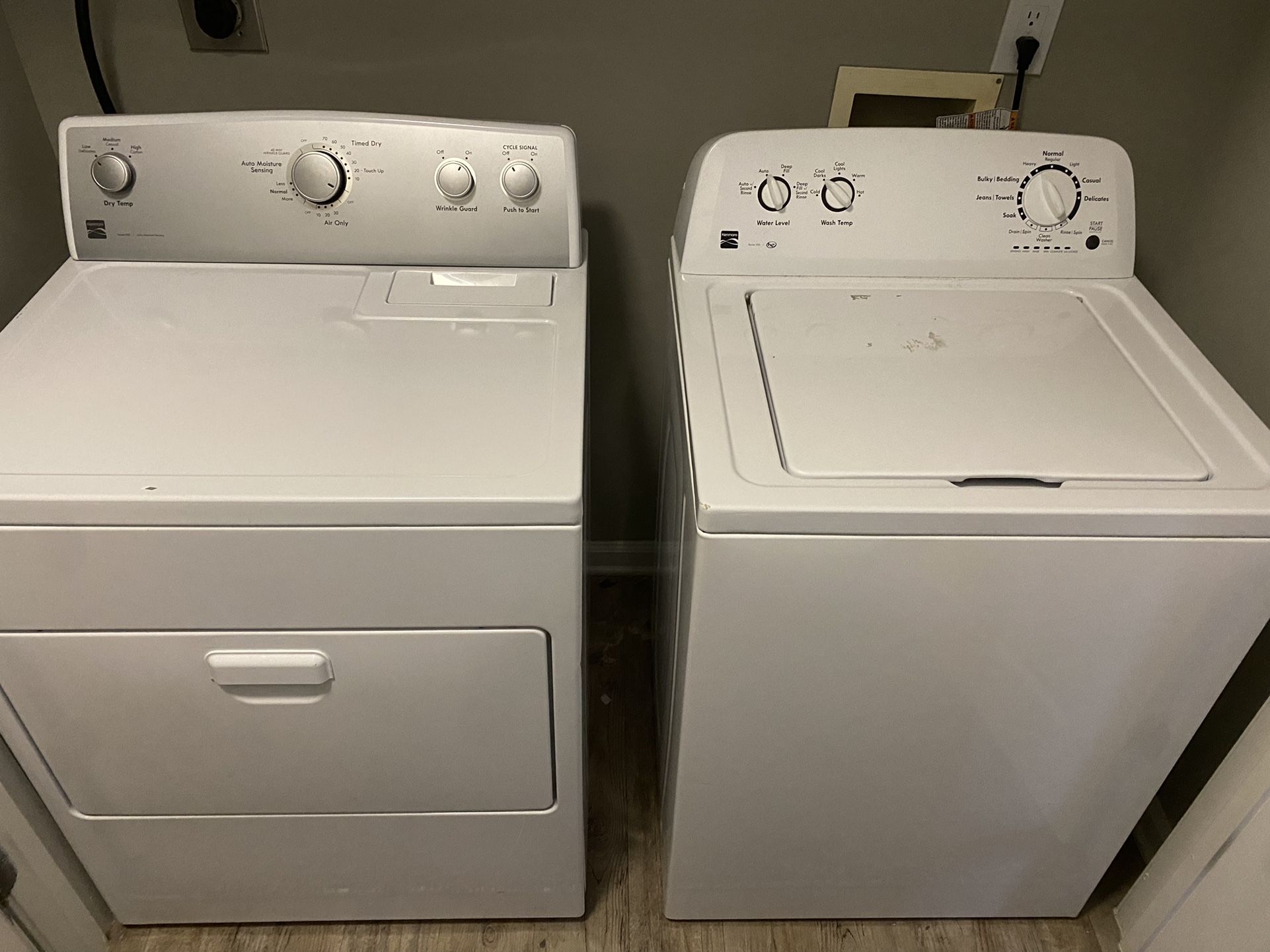 Washer & Dryer Set