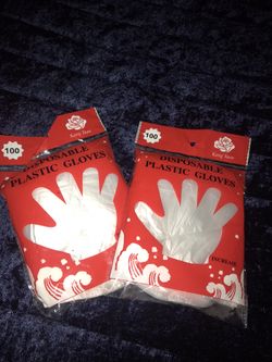 100 disposable gloves