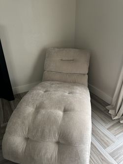 Lounge Chair