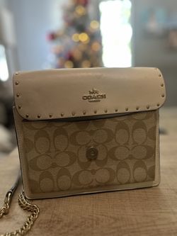 Holiday Coach bag
