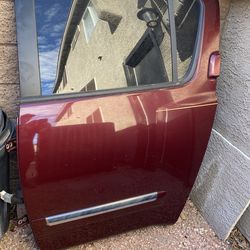 Nissan Armada doors  and lift gate