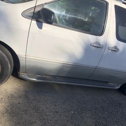 2000 Toyota Sienna