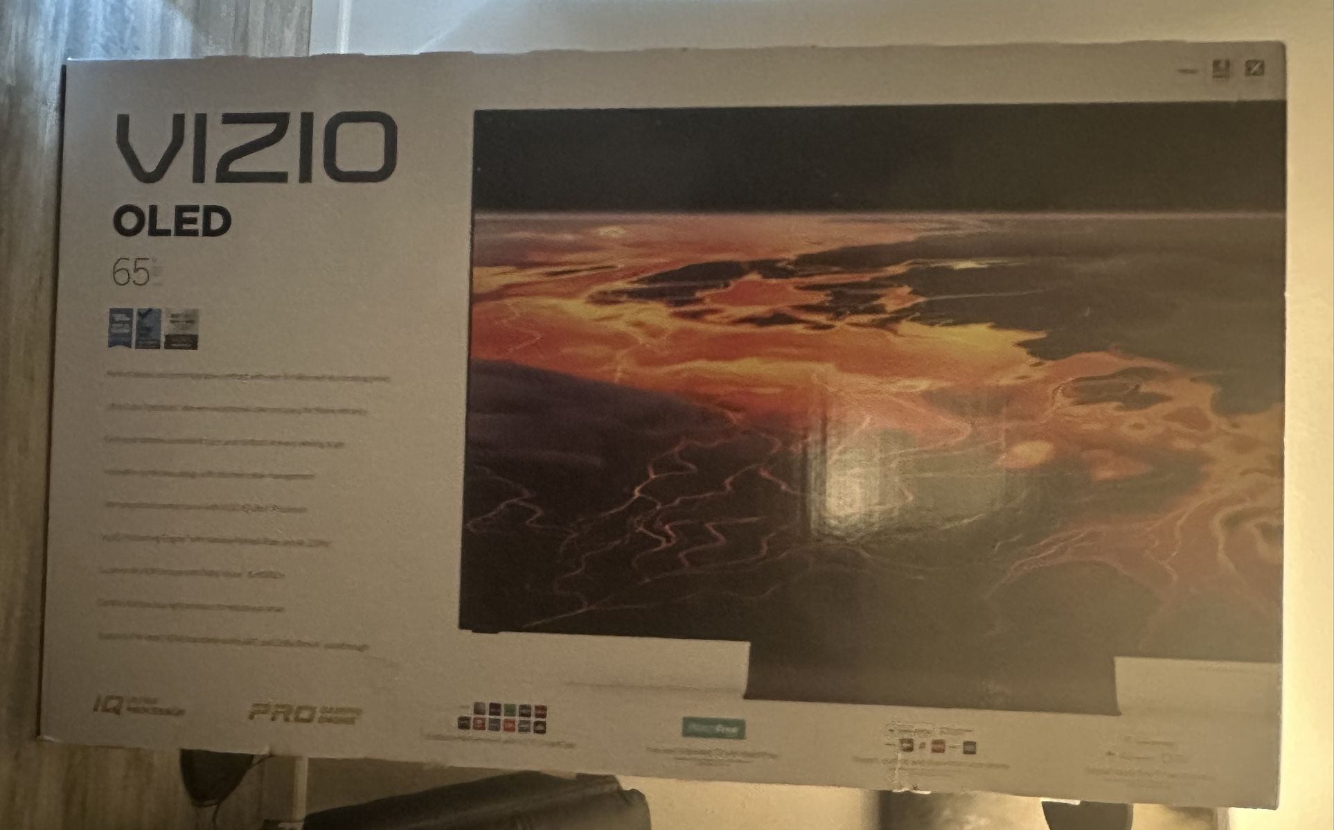 VIZIO - 65" Class OLED 4K UHD SmartCast TV