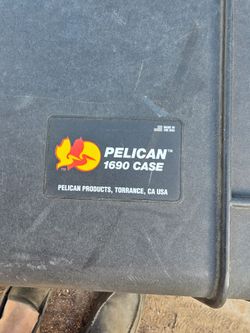 very large Pelican case 31" x 25" x 12"