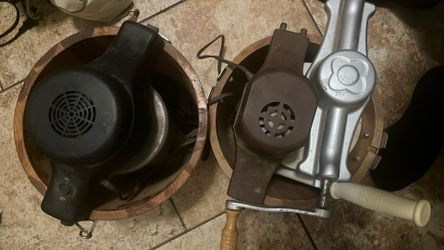 2x Ice cream Makers Old School