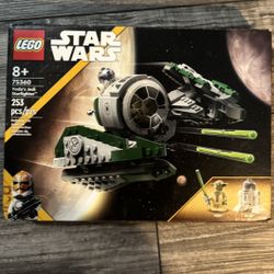 Lego Yodas Star fighter 75360