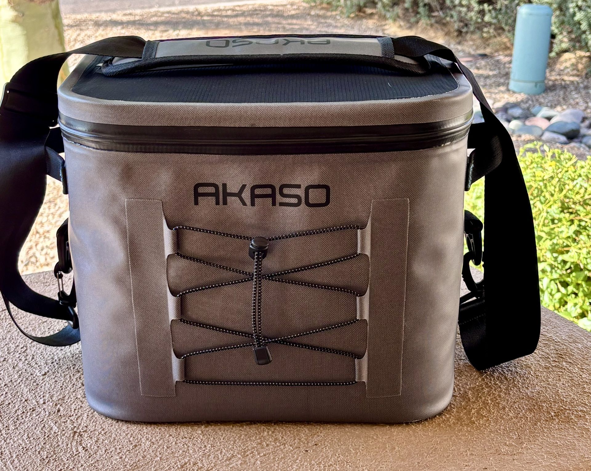 Akaso 24 Can Insulated Cooler