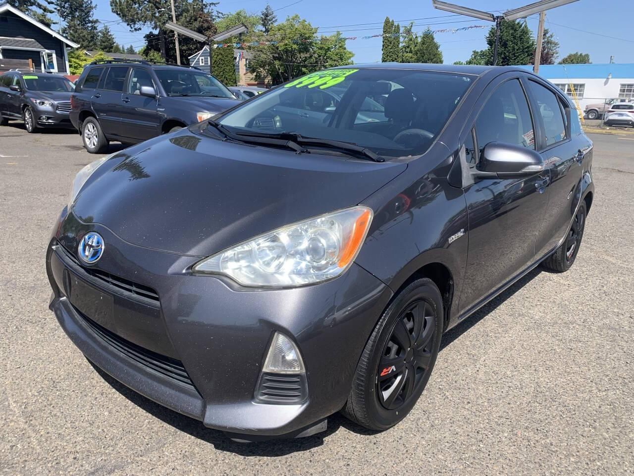 2014 Toyota Prius c